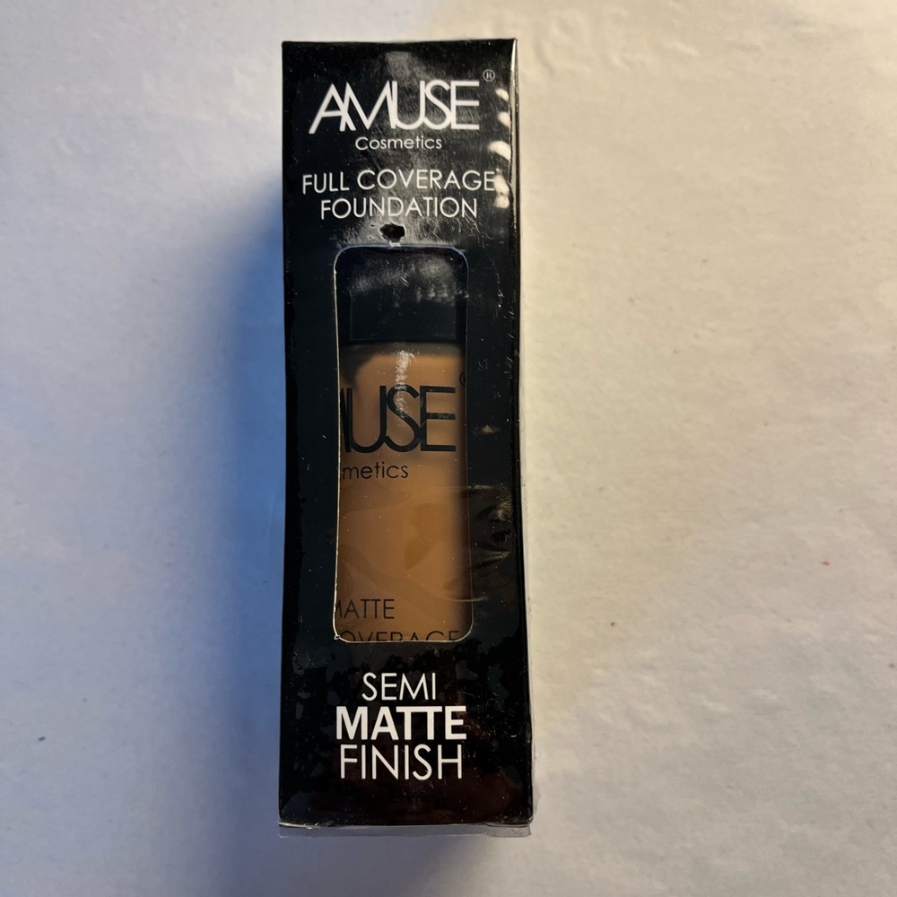 Amuse cosmetics Full Coverage Foundation - Semi Matte Finish, NWT damaged box